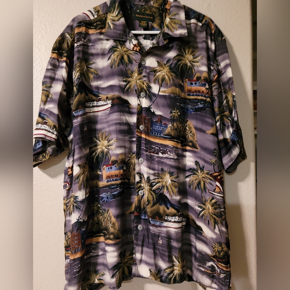 Men's  large short sleeve Izod Club island motif shirt‎